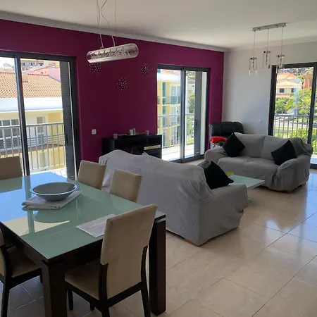 Barreiros View Vacations Фуншал