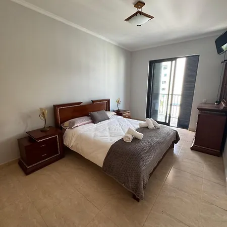 Barreiros View Vacations Апартаменты Фуншал